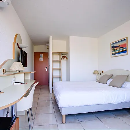 Hotel Centre 3*