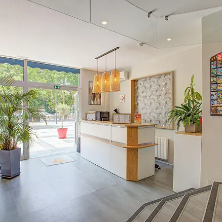 Centre アルジェレス・シュル・メール