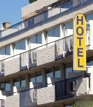 Centre Hotel