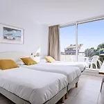 Hotel Centre 3*