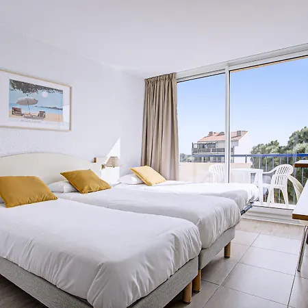 Hotel Centre 3*